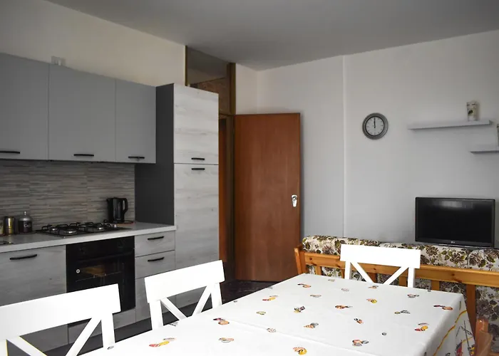 Ciceri Monte Zeda דירה *